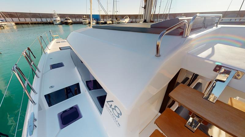 Book yachts online - catamaran - Dufour Catamaran 48 5c+5h - Lublu - rent