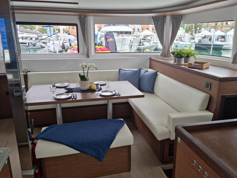 Book yachts online - catamaran - Lagoon 46 Innpro - InnPro - rent