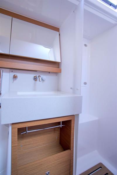 Book yachts online - sailboat - Dufour 530 - JOHANNA - rent