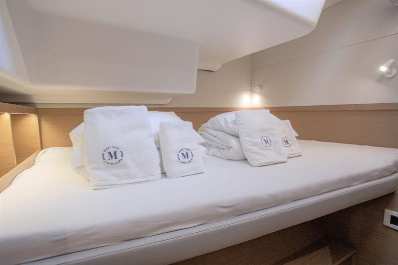 Book yachts online - catamaran - Excess 15 - TRANQUILLITY - rent