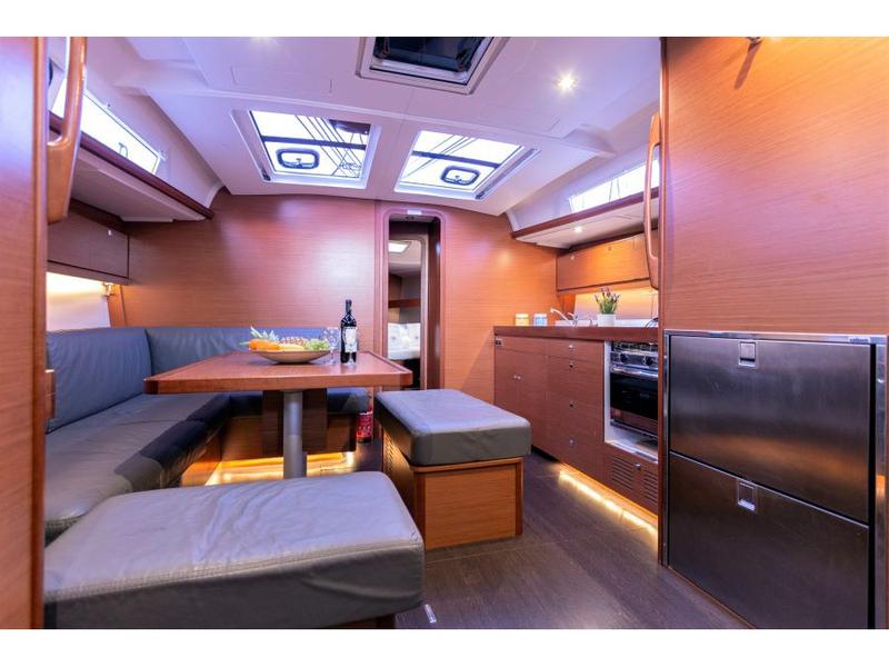 Book yachts online - sailboat - Dufour 460 - WILMA  - rent