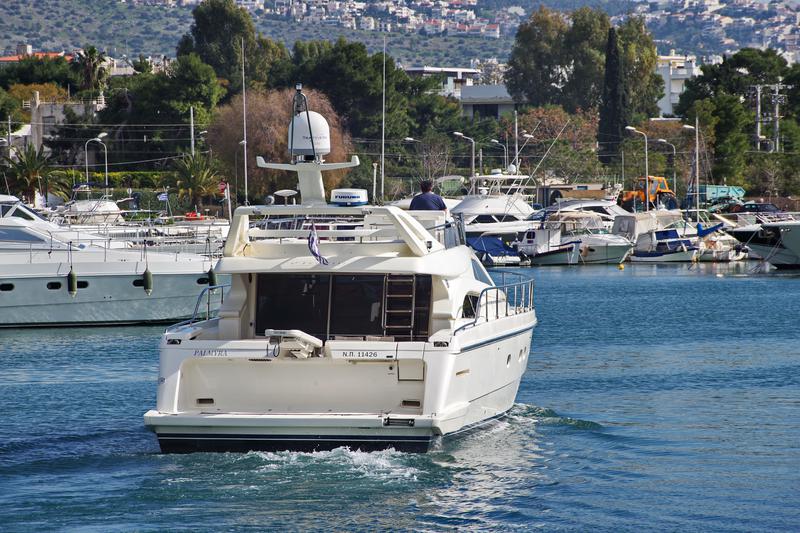 Book yachts online - motorboat - Ferretti 57 Fly Anniversary - Palmyra - rent