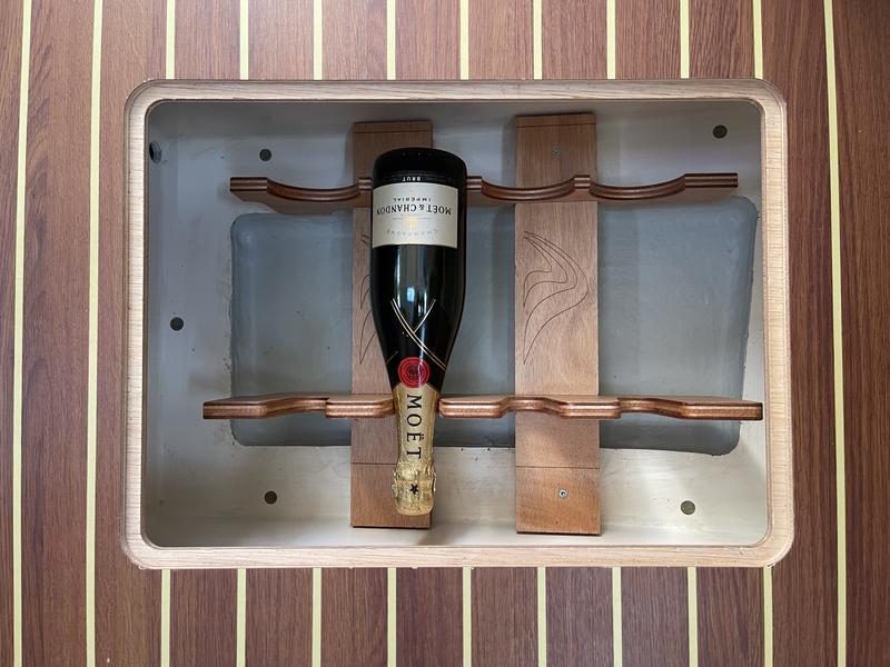 Book yachts online - sailboat - Hanse 418 - Infinity of Love - rent