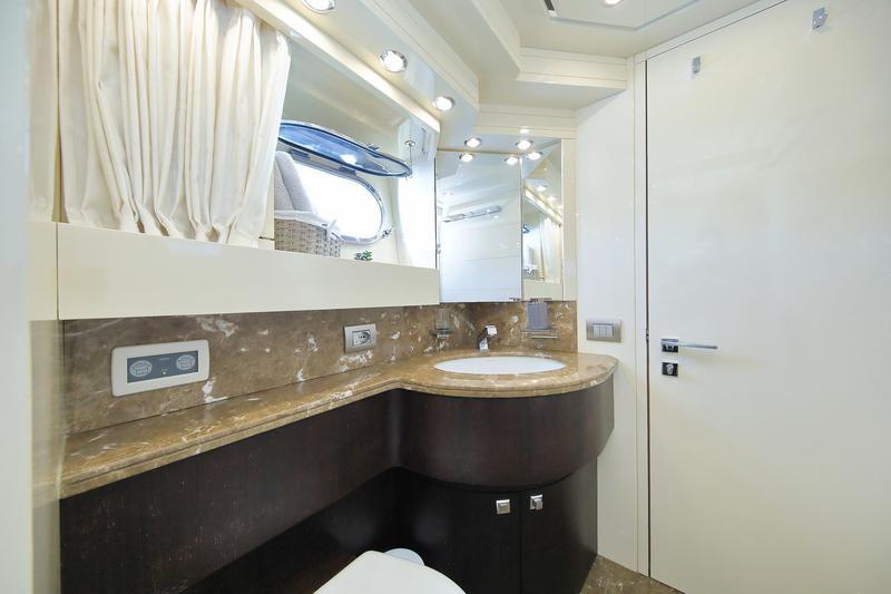 Book yachts online - motorboat - Maiora 20S - Hope I - rent