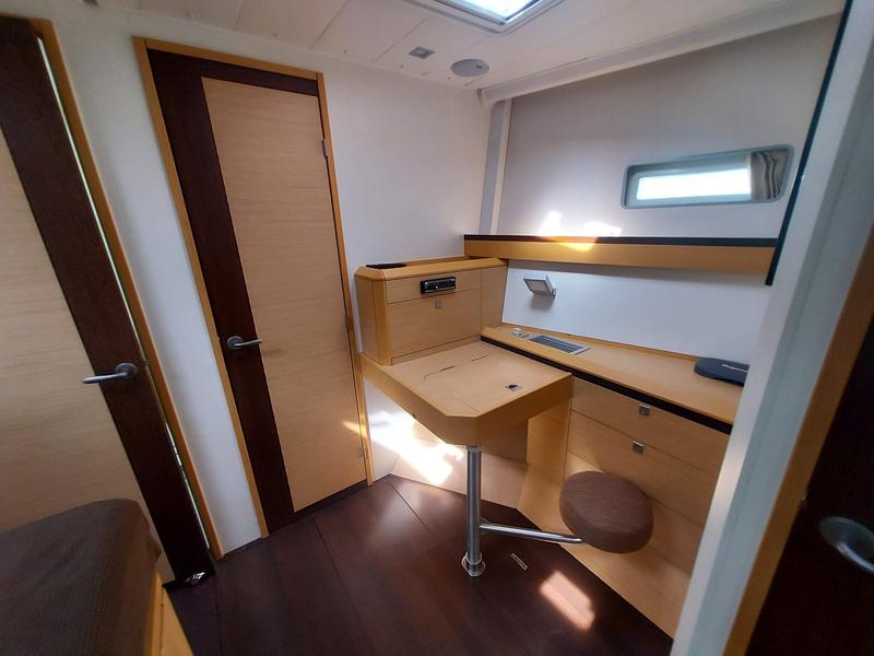 Book yachts online - sailboat - Bordeaux 60 - EOS 2 - rent