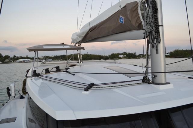 Book yachts online - catamaran - FP Lucia 40/3cab - Island Life - rent
