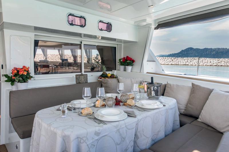 Book yachts online - catamaran - Lagoon 500 - Italycat - rent