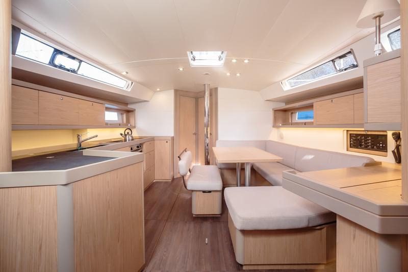 Book yachts online - sailboat - Oceanis 45 - Mizzica - rent