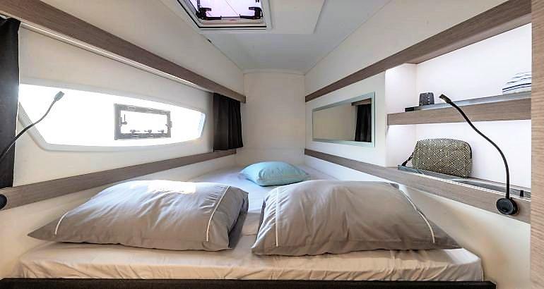 Book yachts online - catamaran - Isla 40 - ALMIRIKI - rent
