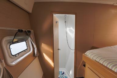 Book yachts online - catamaran - Lagoon 420 - SAMBA - rent