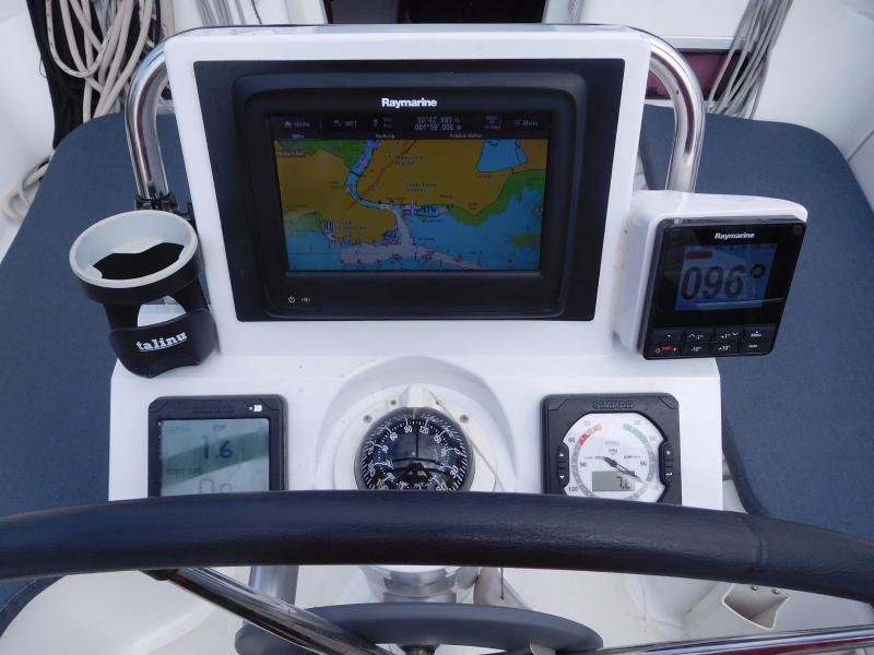 Book yachts online - sailboat - Oceanis 31 - Alibi - rent