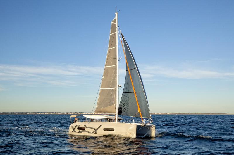 Book yachts online - catamaran - Excess 11 - YEMAYA Valencia BAREBOAT weekly - rent