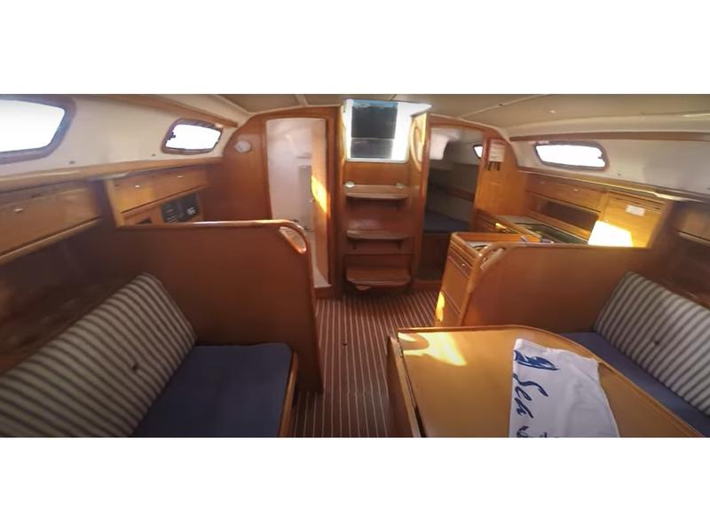 Book yachts online - sailboat - Bavaria 33 Cruiser - Sea Sail I - rent