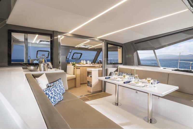 Book yachts online - catamaran - Nautitech 40 Open - Sea Spirit - rent