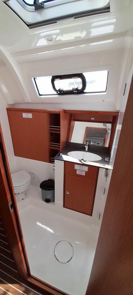 Book yachts online - sailboat - Bavaria 41 Cruiser - Optasia - rent