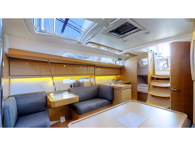 Book yachts online - sailboat - Dufour 412 Grand large - Tessa - rent