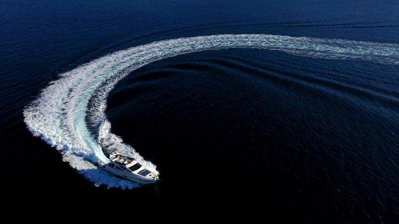 Book yachts online - motorboat - Alena 58 Sport Fly - MORNING LIGHT - rent