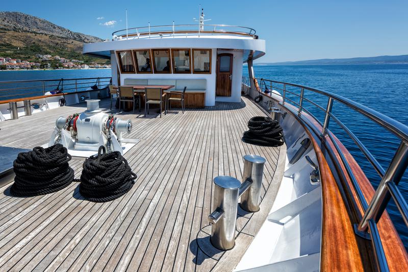 Book yachts online - motorboat - Luxury Motor Yacht - Diamond - rent
