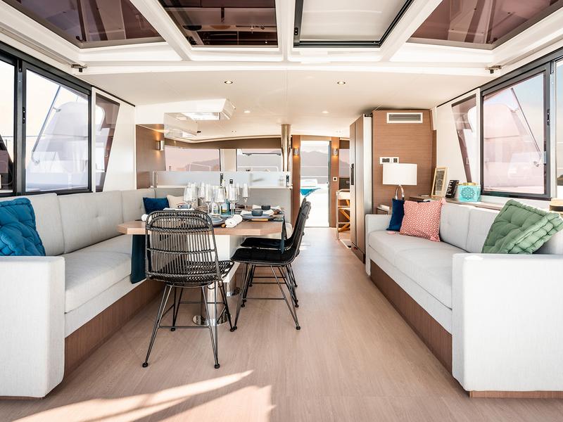 Book yachts online - catamaran - Bali 4.6 - Senior - rent