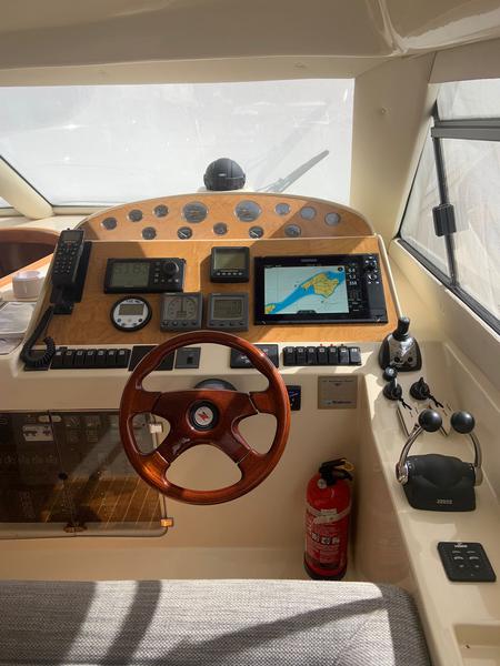 Book yachts online - motorboat - Rodman 41 - Mainera - rent