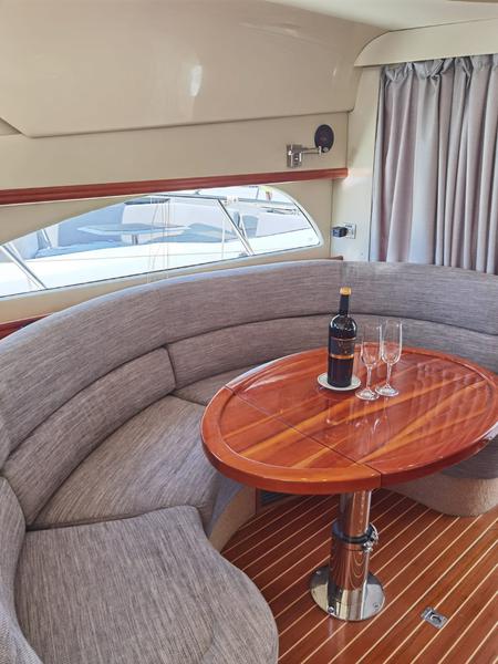 Book yachts online - motorboat - Rodman 41 - Mainera - rent