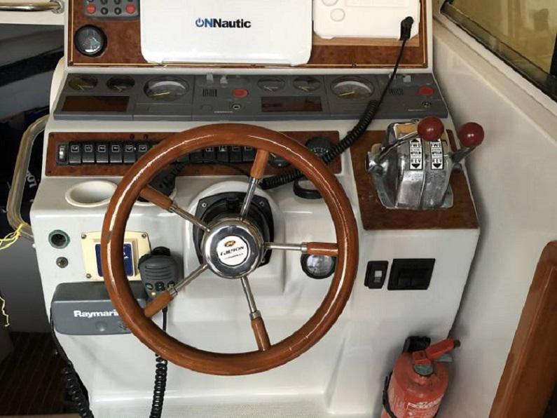 Book yachts online - motorboat - Faeton Moraga 910 - Arianne - rent