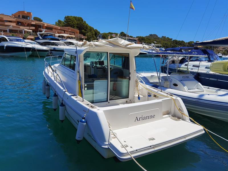 Book yachts online - motorboat - Faeton Moraga 910 - Arianne - rent