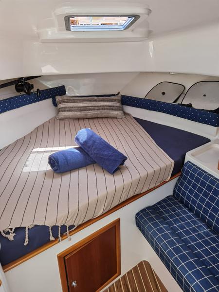 Book yachts online - motorboat - Faeton Moraga 910 - Arianne - rent