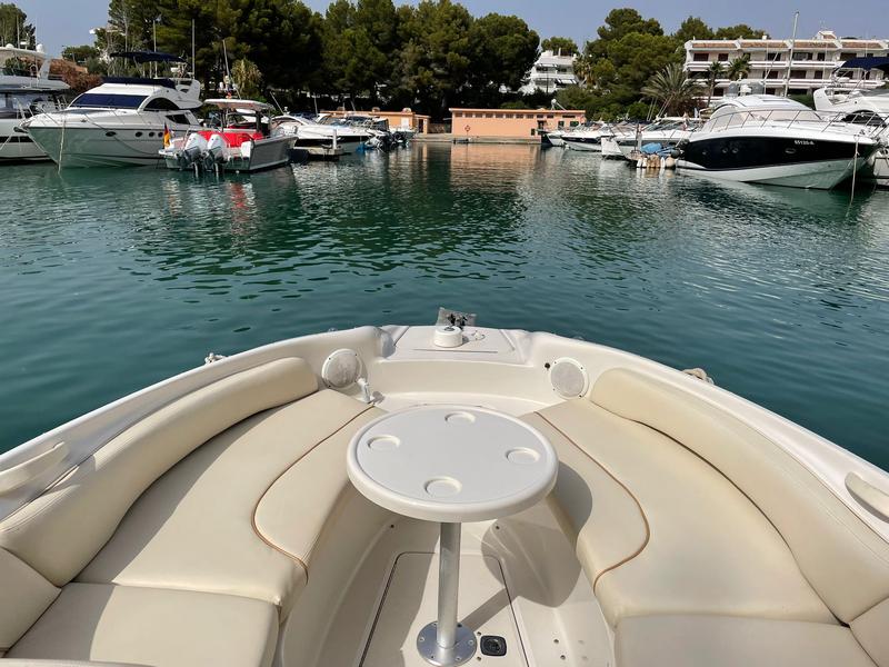 Book yachts online - motorboat - Sea Ray 240 - Haja One - rent