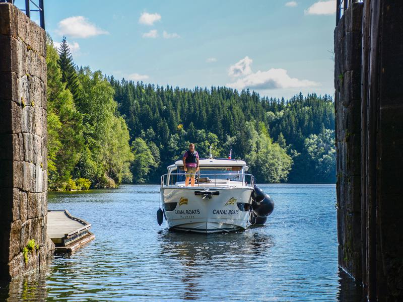 Book yachts online - motorboat - Greenline 39 - Porsgrunn - rent