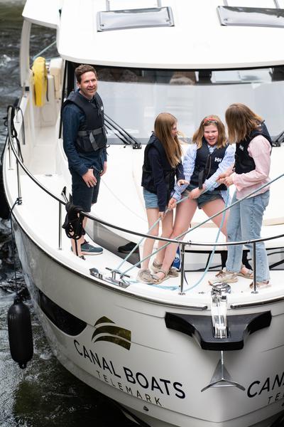 Book yachts online - motorboat - Greenline 39 - Porsgrunn - rent