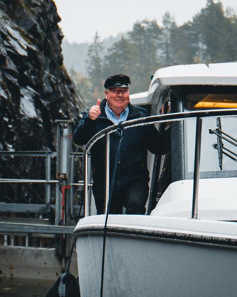 Book yachts online - motorboat - Greenline 39 - Kviteseid - rent