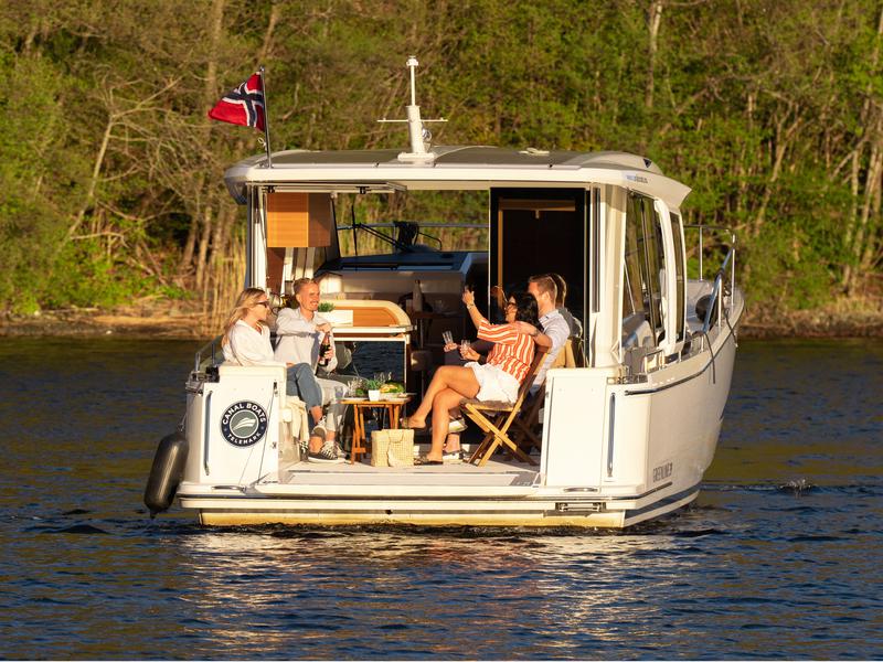 Book yachts online - motorboat - Greenline 39 - Kviteseid - rent