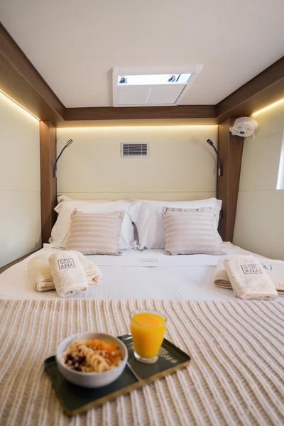 Book yachts online - catamaran - Lagoon 50 - Solana - rent