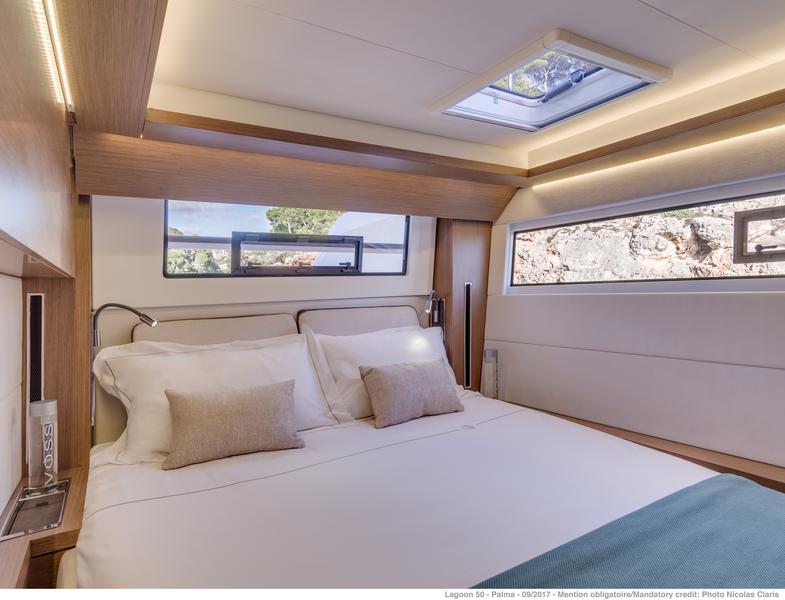 Book yachts online - catamaran - Lagoon 50 - Alchera - rent
