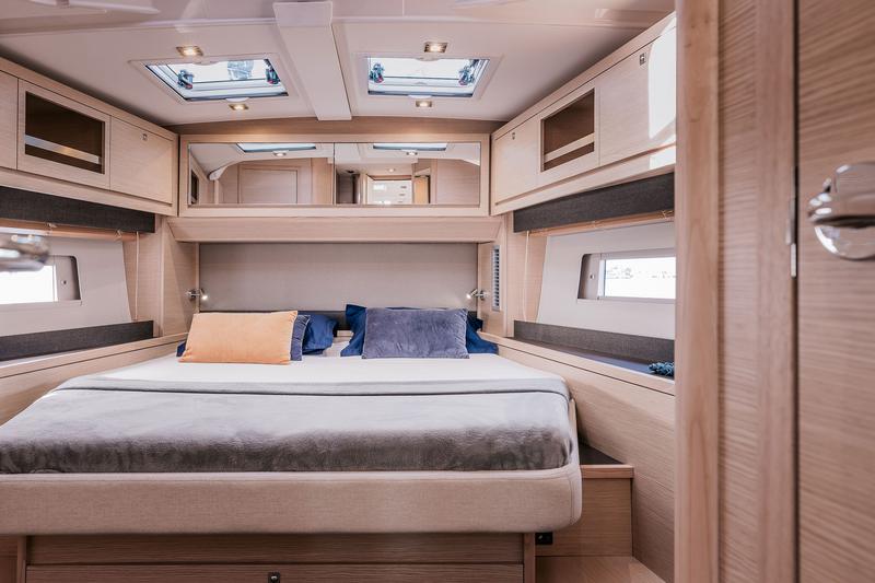 Book yachts online - sailboat - Dufour 470 Grand Large - Suha Bey - rent