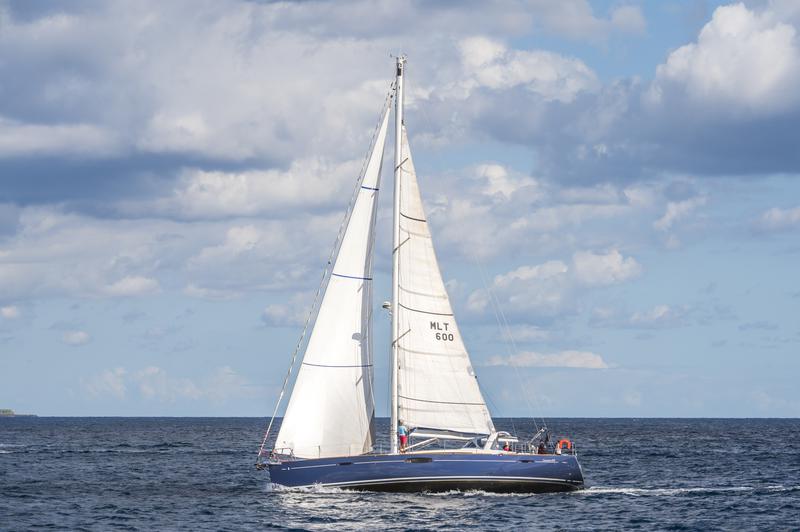 Book yachts online - sailboat - Oceanis 60 - Ultreya - rent