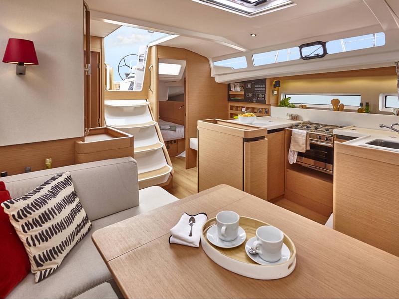 Book yachts online - sailboat - Sun Odyssey 440 - no name - rent