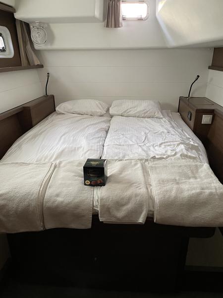 Book yachts online - catamaran - Lagoon 450 Sport - I Love Anna - rent