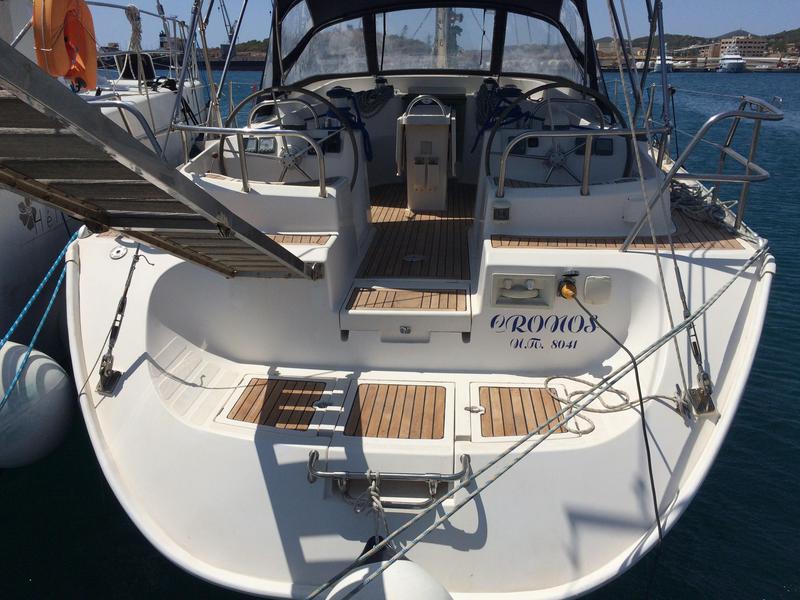 Book yachts online - sailboat - Ocean Star 51.2 - Cronos - rent