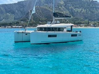 Book yachts online - catamaran - Lagoon 40 - Milu 2.0 - rent