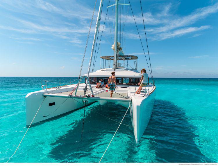 Book yachts online - catamaran - Lagoon 52F - Zanzibar - rent