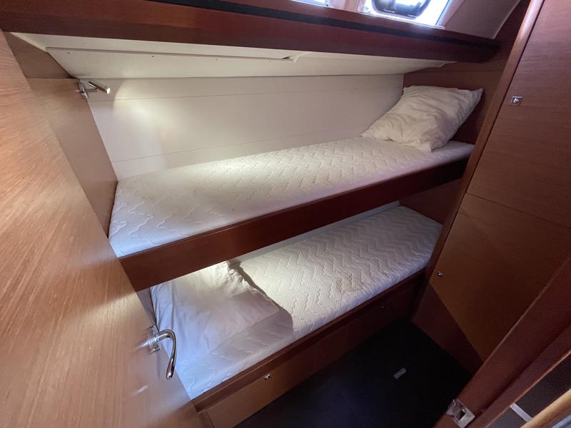 Book yachts online - sailboat - Dufour 512 Grand Large - Sea azur - rent