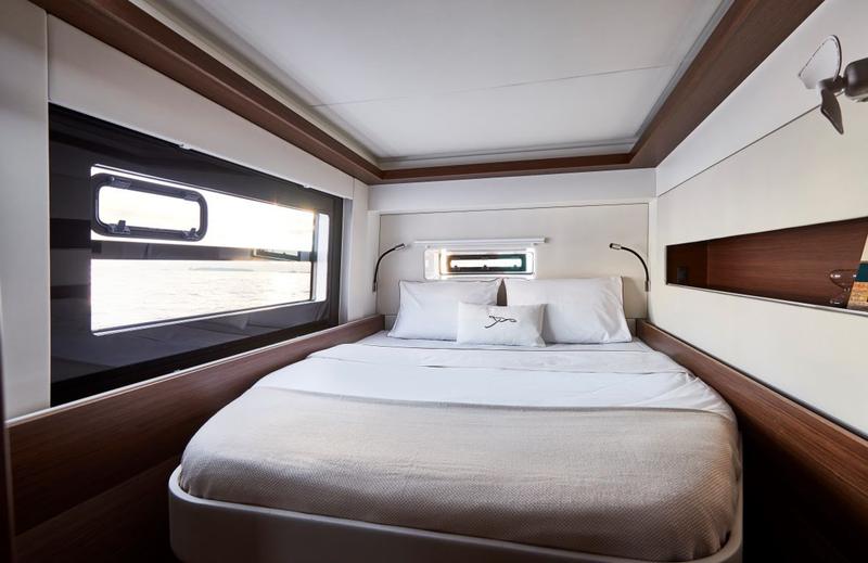 Book yachts online - catamaran - Nautitech 46 Fly - Méa coule pas - rent