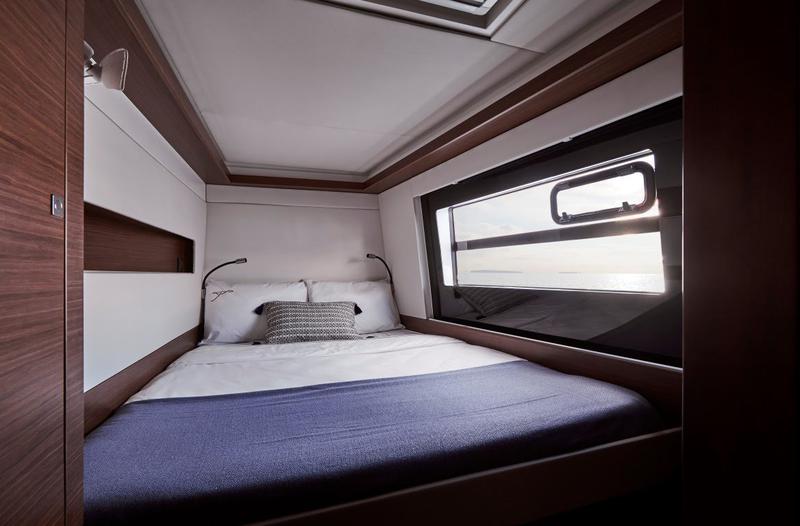 Book yachts online - catamaran - Nautitech 46 Fly - Méa coule pas - rent