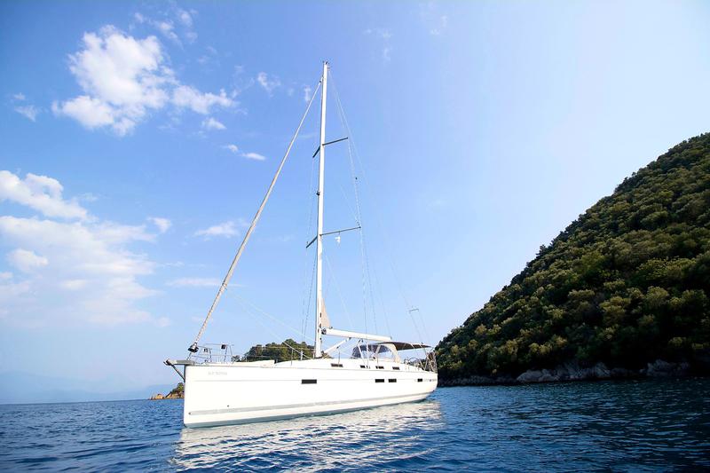 Book yachts online - sailboat - Bavaria Cruiser 45 - My Wind - rent