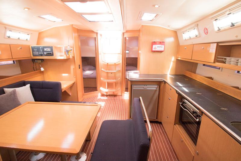 Book yachts online - sailboat - Bavaria Cruiser 45 - My Wind - rent