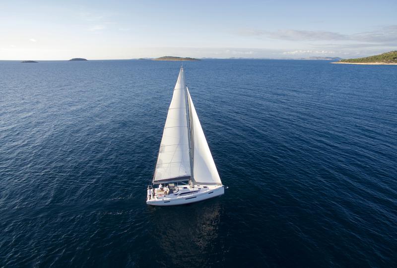 Book yachts online - sailboat - More 40 - Hanunia - rent