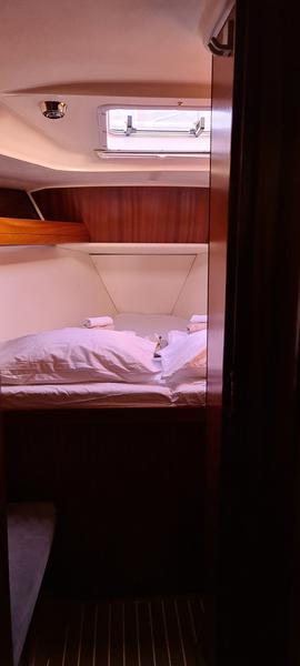 Book yachts online - sailboat - Bavaria 42 - Chimera - rent