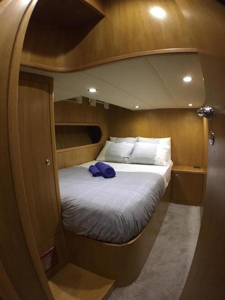 Book yachts online - motorboat - SES Yacht Trawler 55 - Atil - rent
